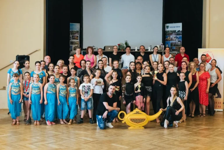 Társastánc haladó csoport — JoyDance TSE