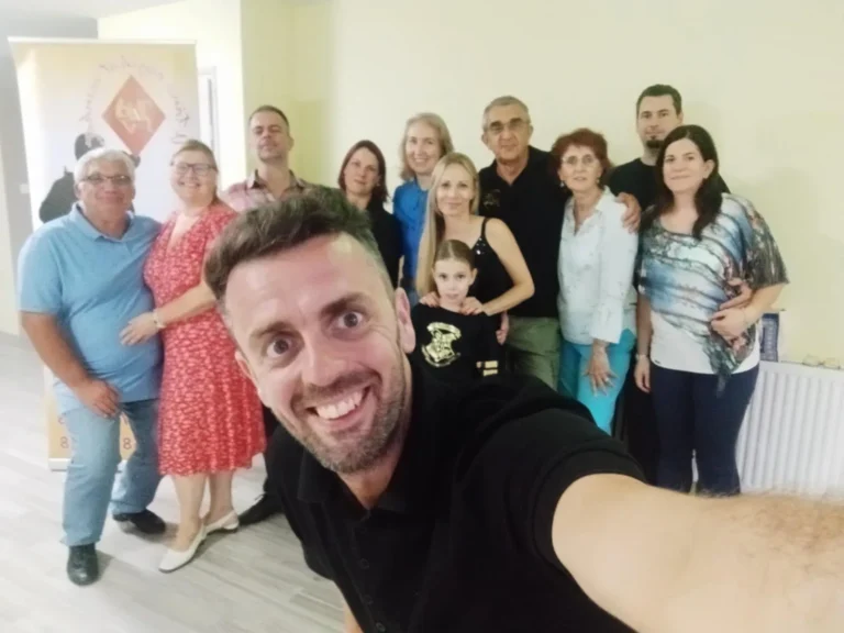 Közös fotó a JoyDance stúdióban
