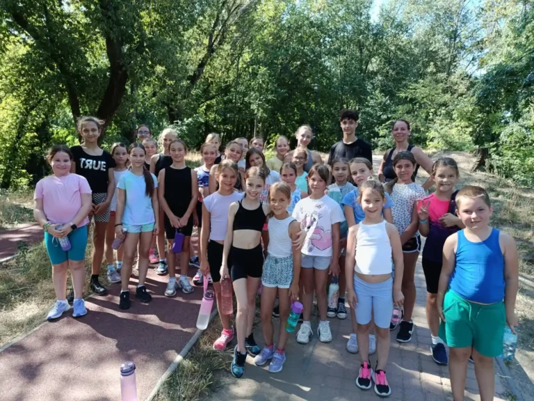 Nyári tábor — JoyDance TSE